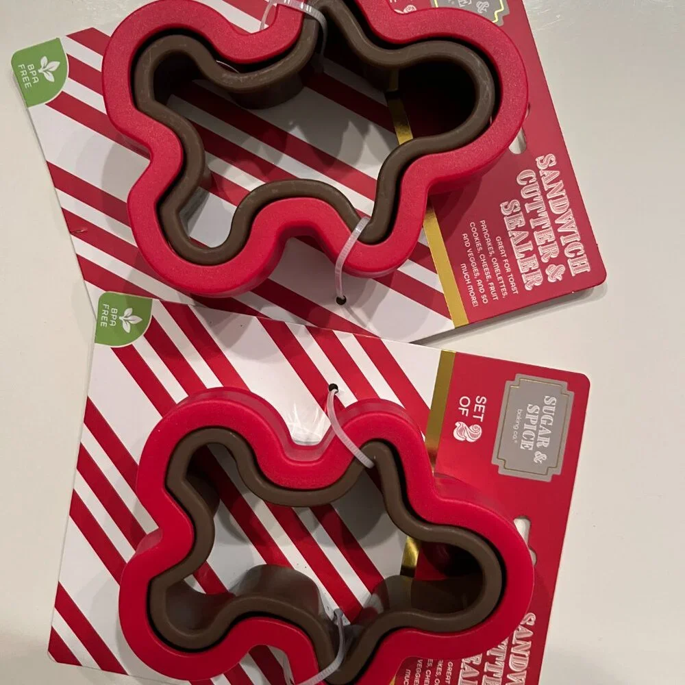 Gingerbread Cookie Cutter and Sandwich Cutter (2 packs/2 p-pack) (new/holiday/x)